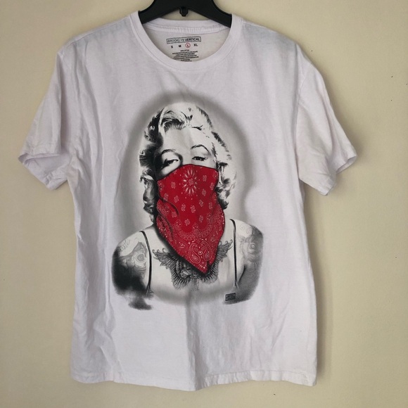 Brooklyn Vertical Marilyn Monroe red bandana - Picture 8 of 9